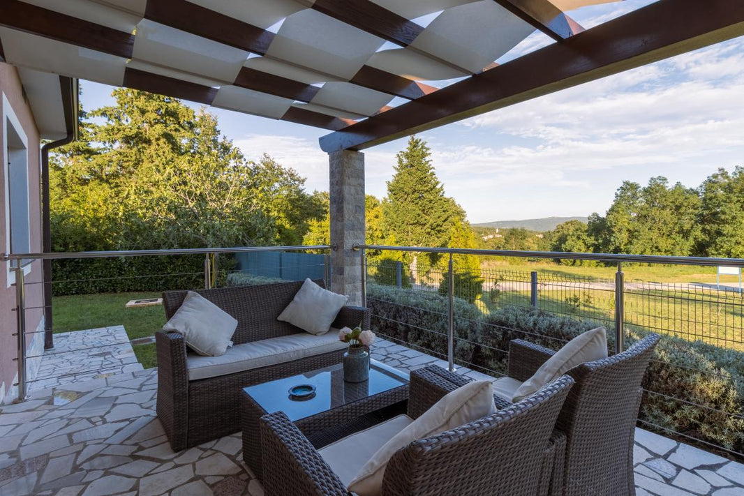 5 Patio Privacy Ideas to Block Your Neighbor’s View KGORGE Store